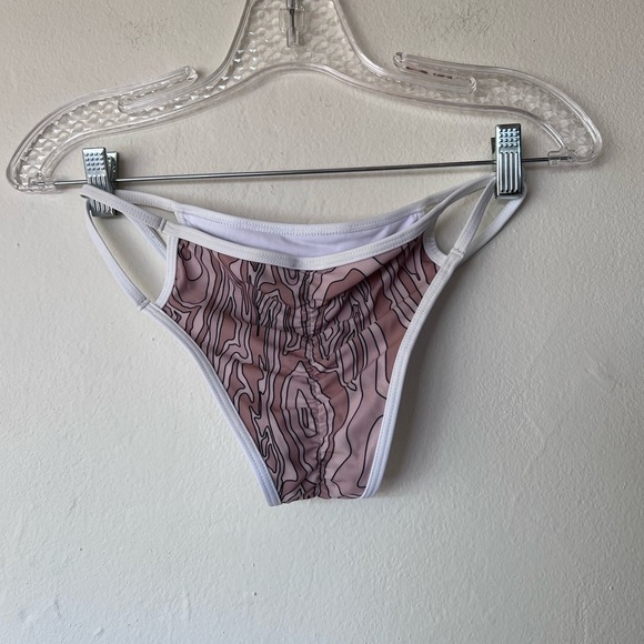 Velvet Sphynx high neck animal print bikini set - Picture 5 of 6
